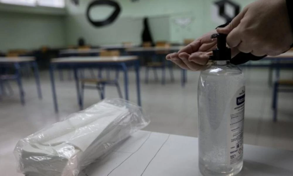 Κρήτη: Ποινές δύο ταχυτήτων για τα παιδιά που έριξαν αντισηπτικό στο νερό των συμμαθητών τους